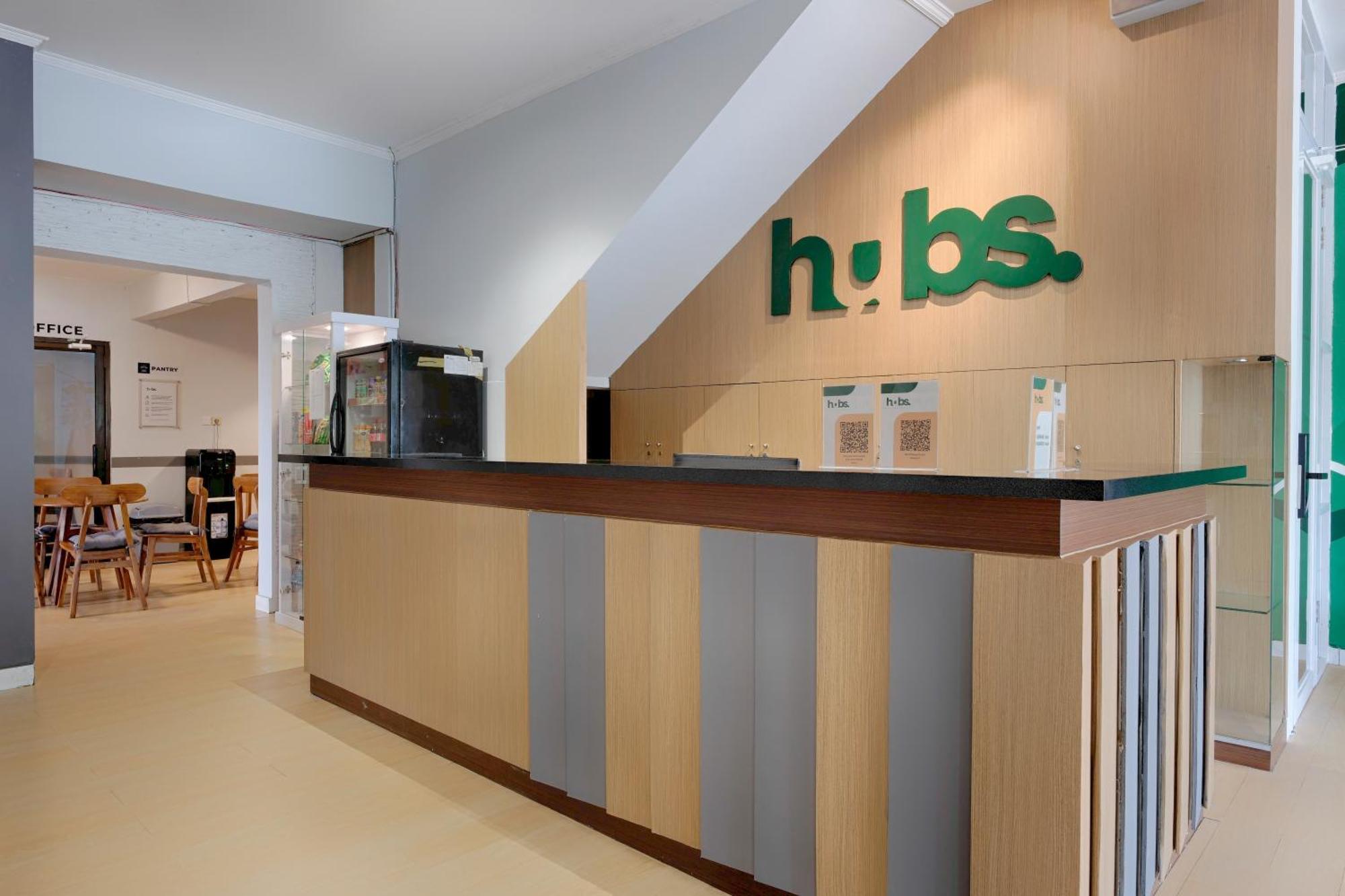 Hubs Hostel יוגיאקרטה מראה חיצוני תמונה