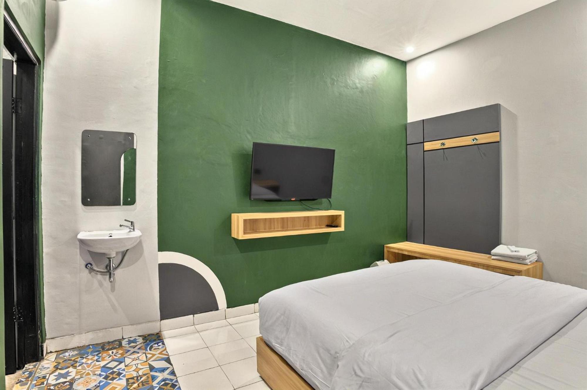 Hubs Hostel יוגיאקרטה מראה חיצוני תמונה